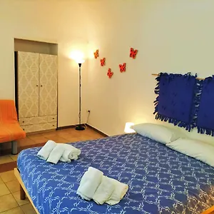 Odeon Homes Casa vacanze